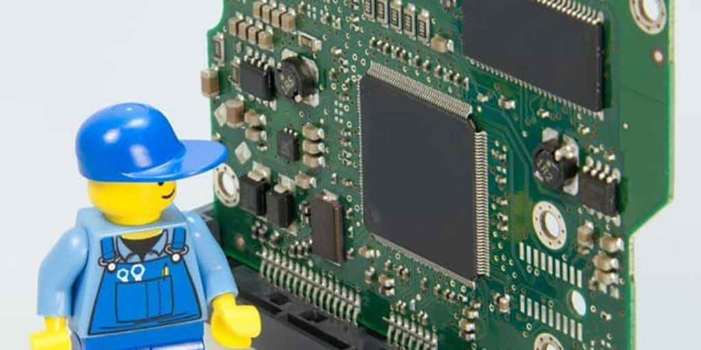 IT service availabilty check
