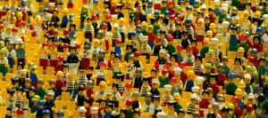 crowd-playmobile